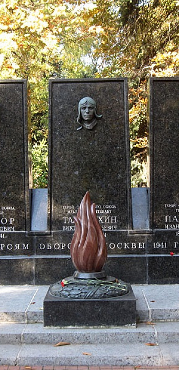 Новодевичье кладбище. Главный некрополь советской эпохи